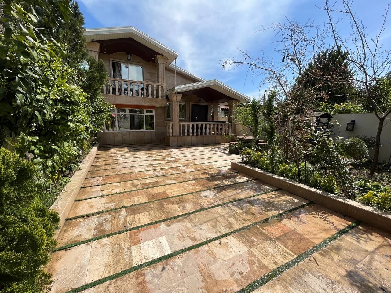 سه خوابه آپادانا