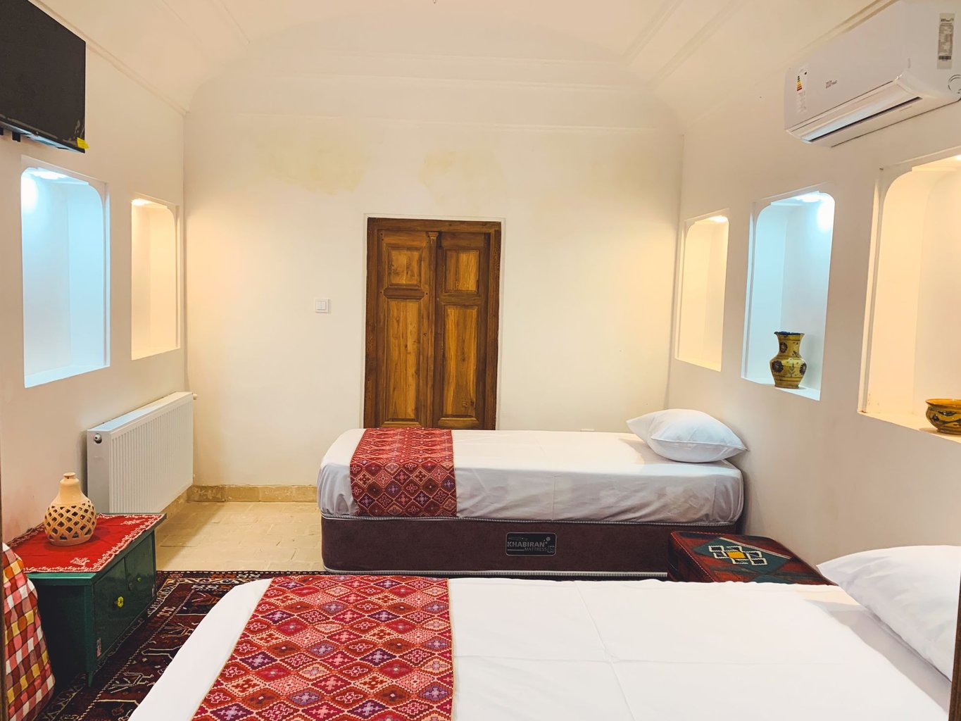 یارا - واحد بهارستان زیرزمین