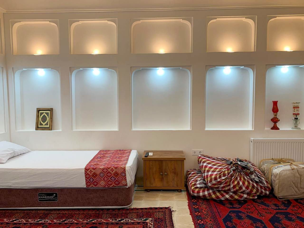 بومگردی یارا - واحد نگارستان