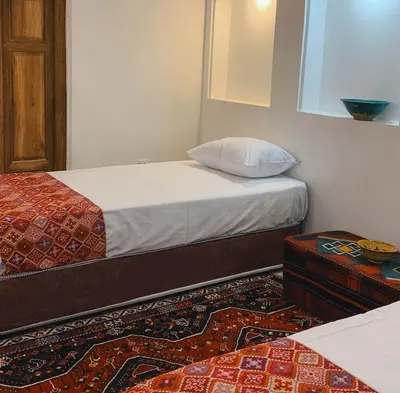 بومگردی یارا - واحد بهارستان زیرزمین