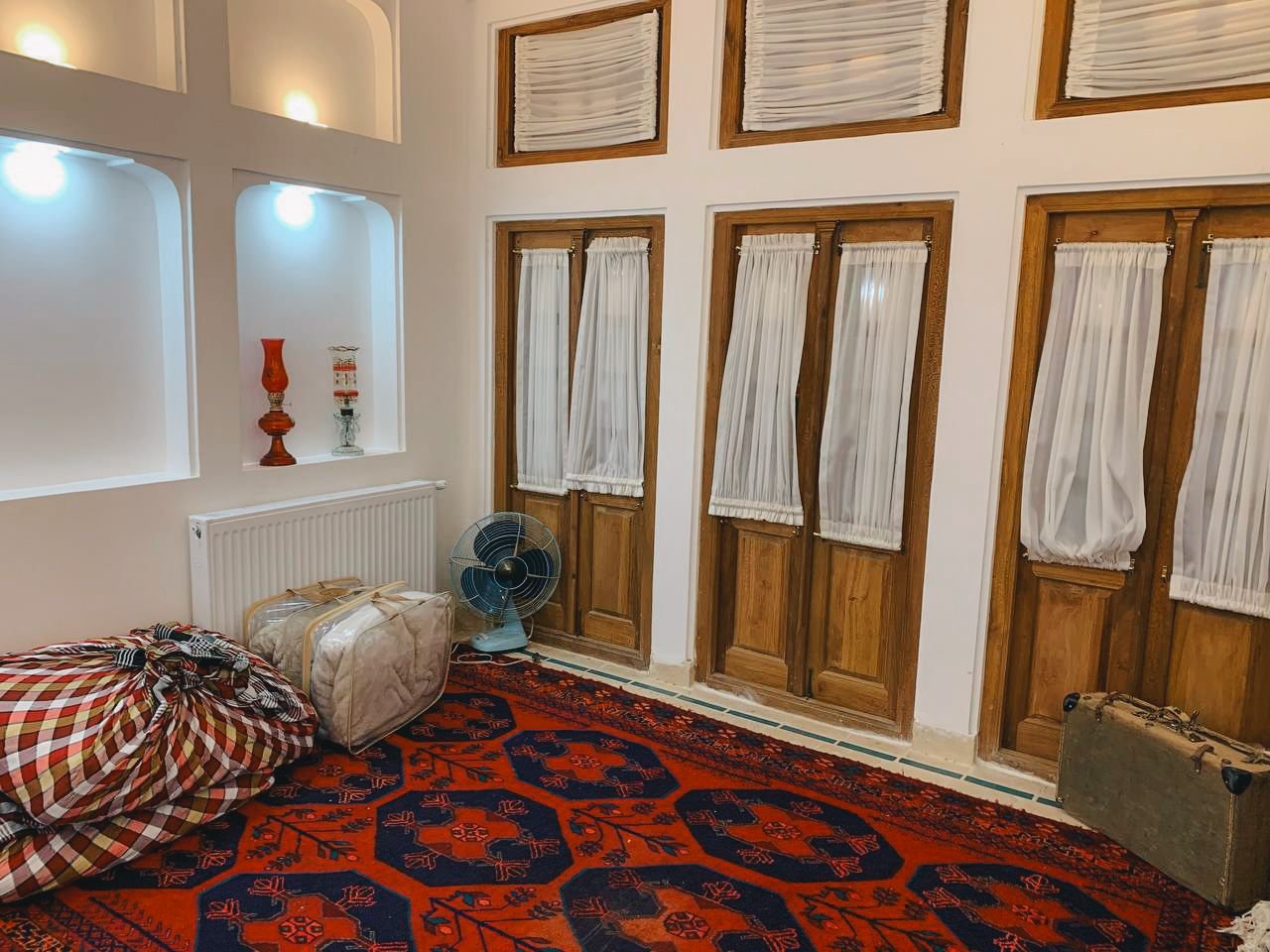 بومگردی یارا - واحد نگارستان