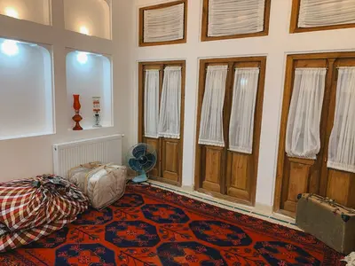 بومگردی یارا - واحد نگارستان