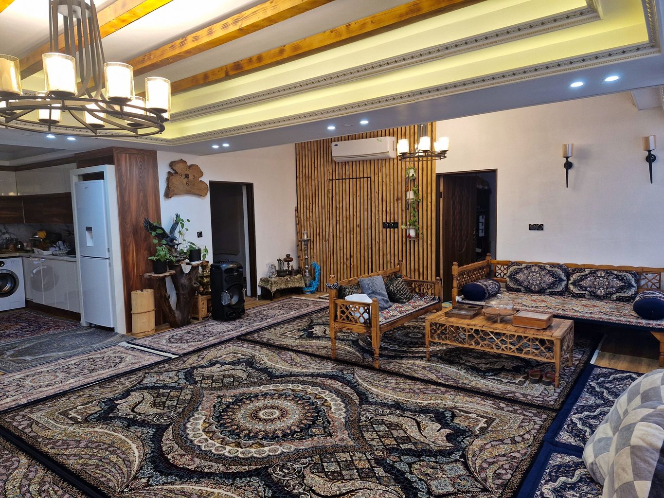 ویلا دوخوابه استخردار باغی