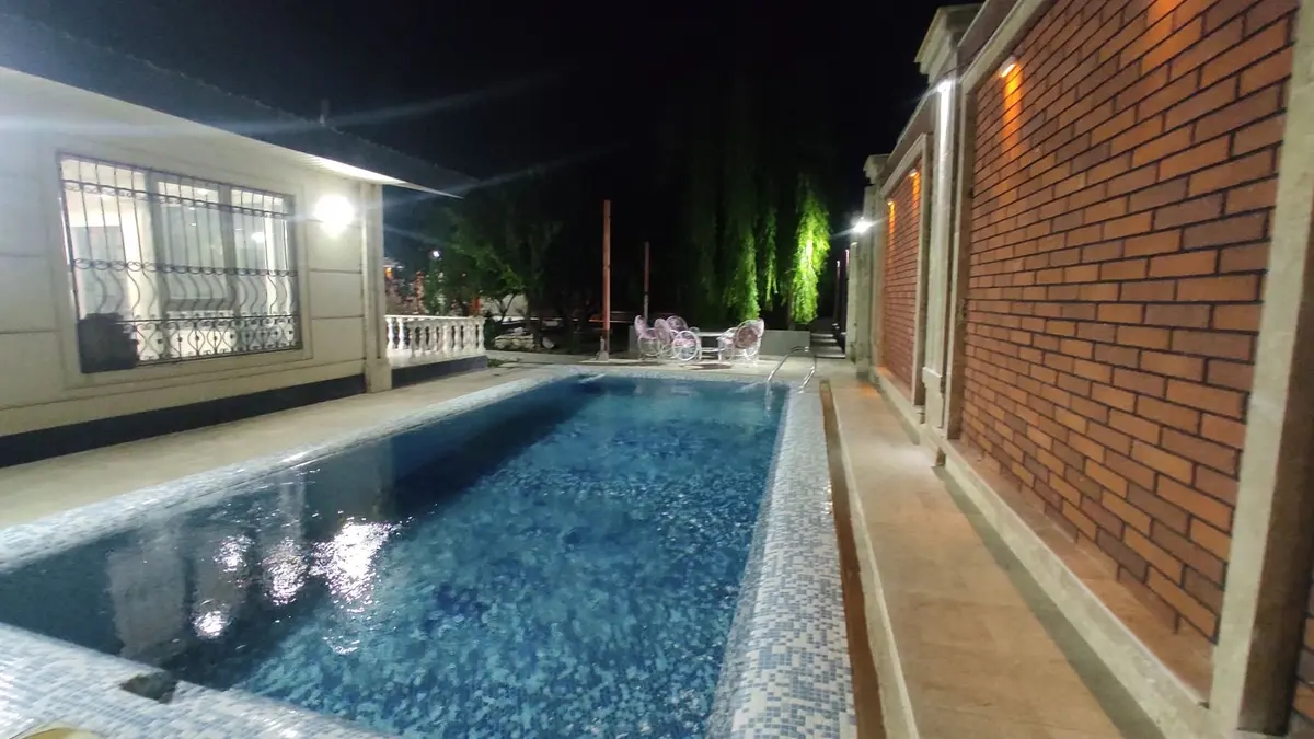 ویلا یک خوابه استخردار آبگرم طاهری