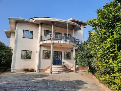 ویلا دوخوابه سرسبز 1