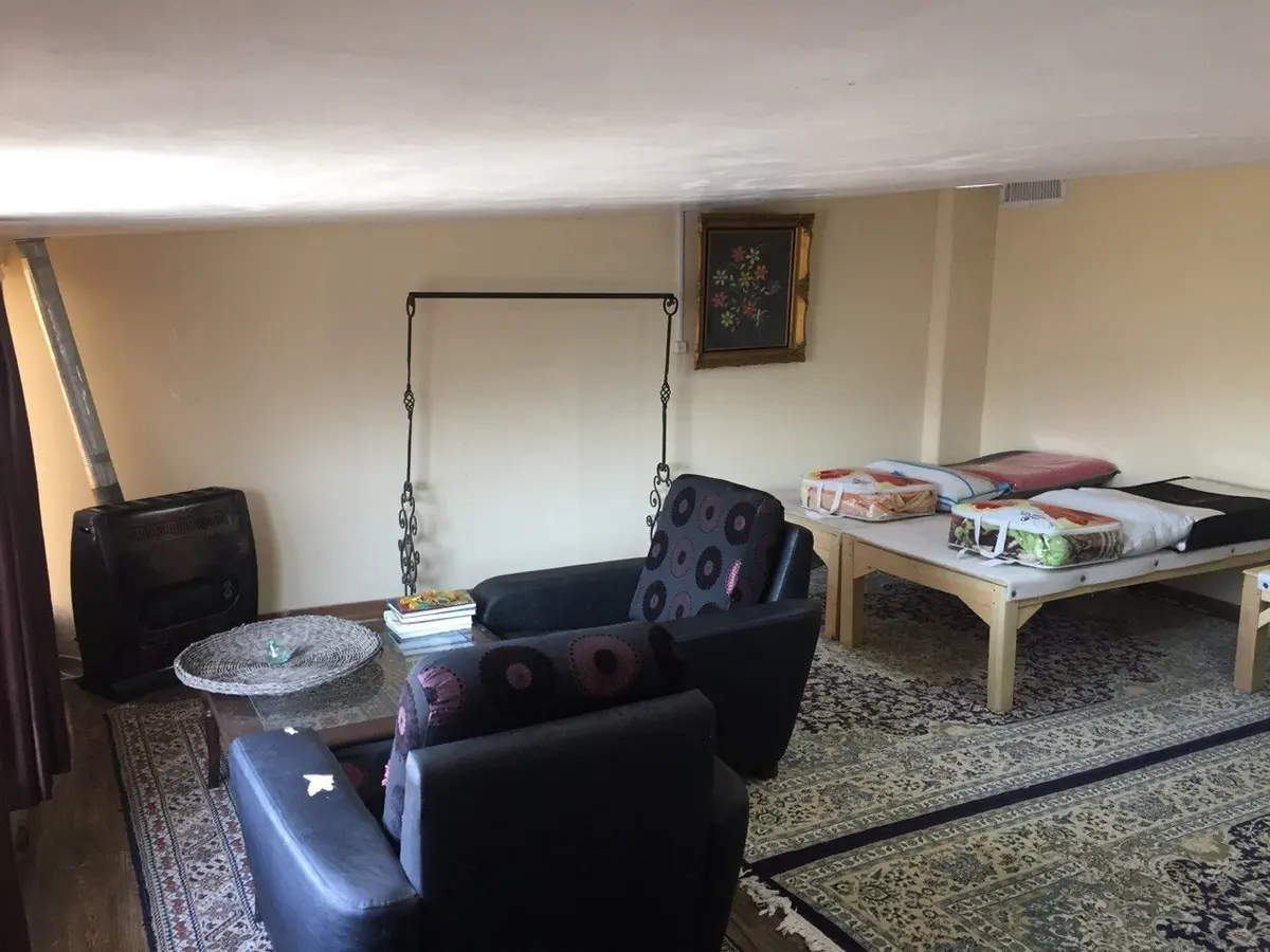 بوم گردی باباعلی هنجن - واحد 4 - نمایه دیگر از زاویه اتاق 3