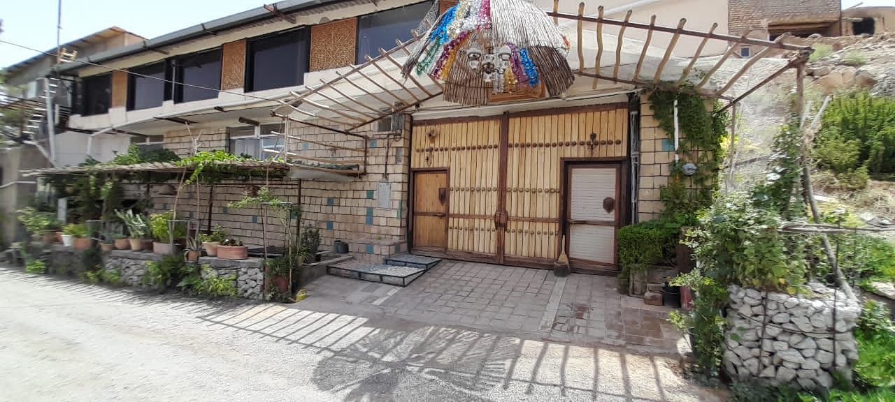 بوم گردی باباعلی هنجن - واحد 1 - درب ورودي 