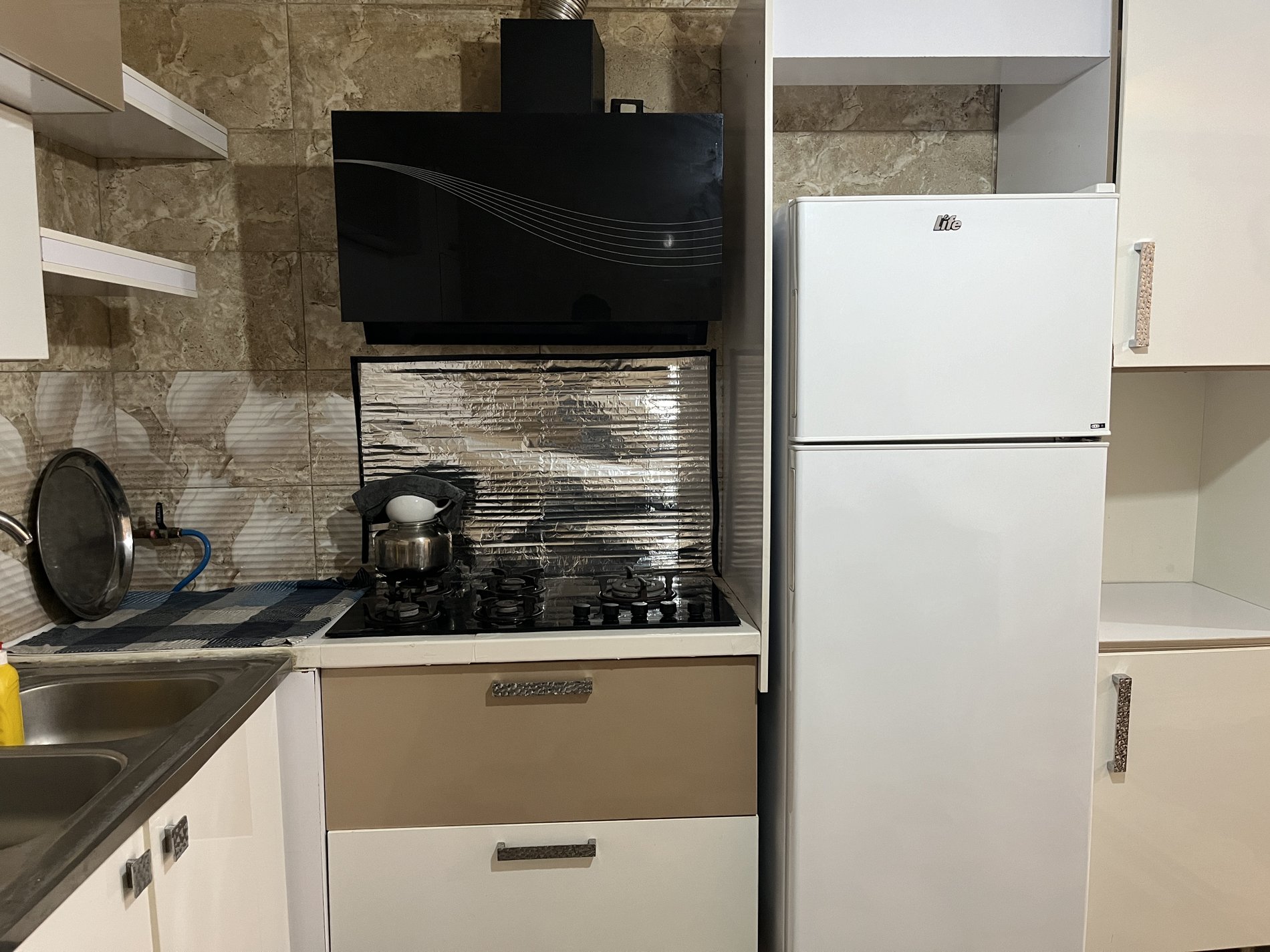 ویلا دوخوابه استخردار آبگرم ساحلی دریا 49