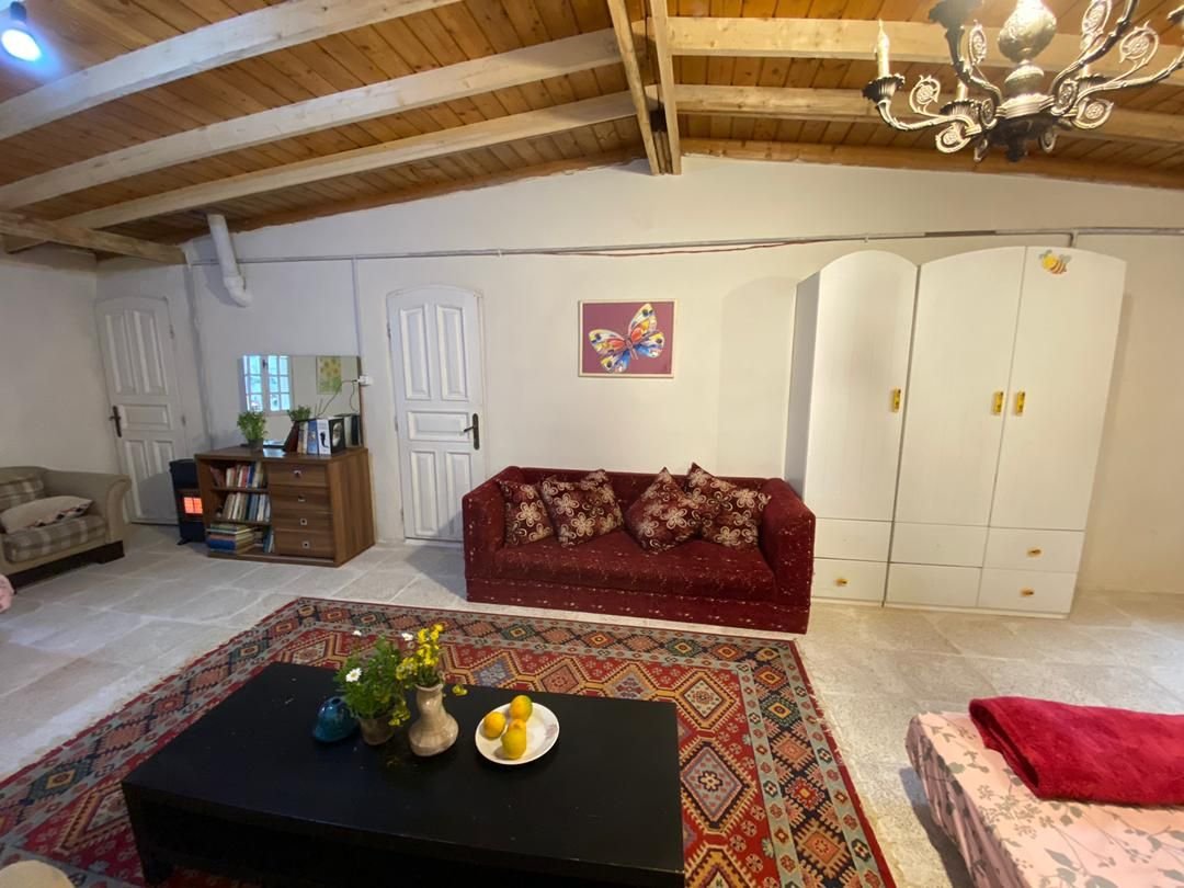 وارنا - واحد جیرا