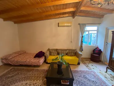 هاستل وارنا - واحد جورا