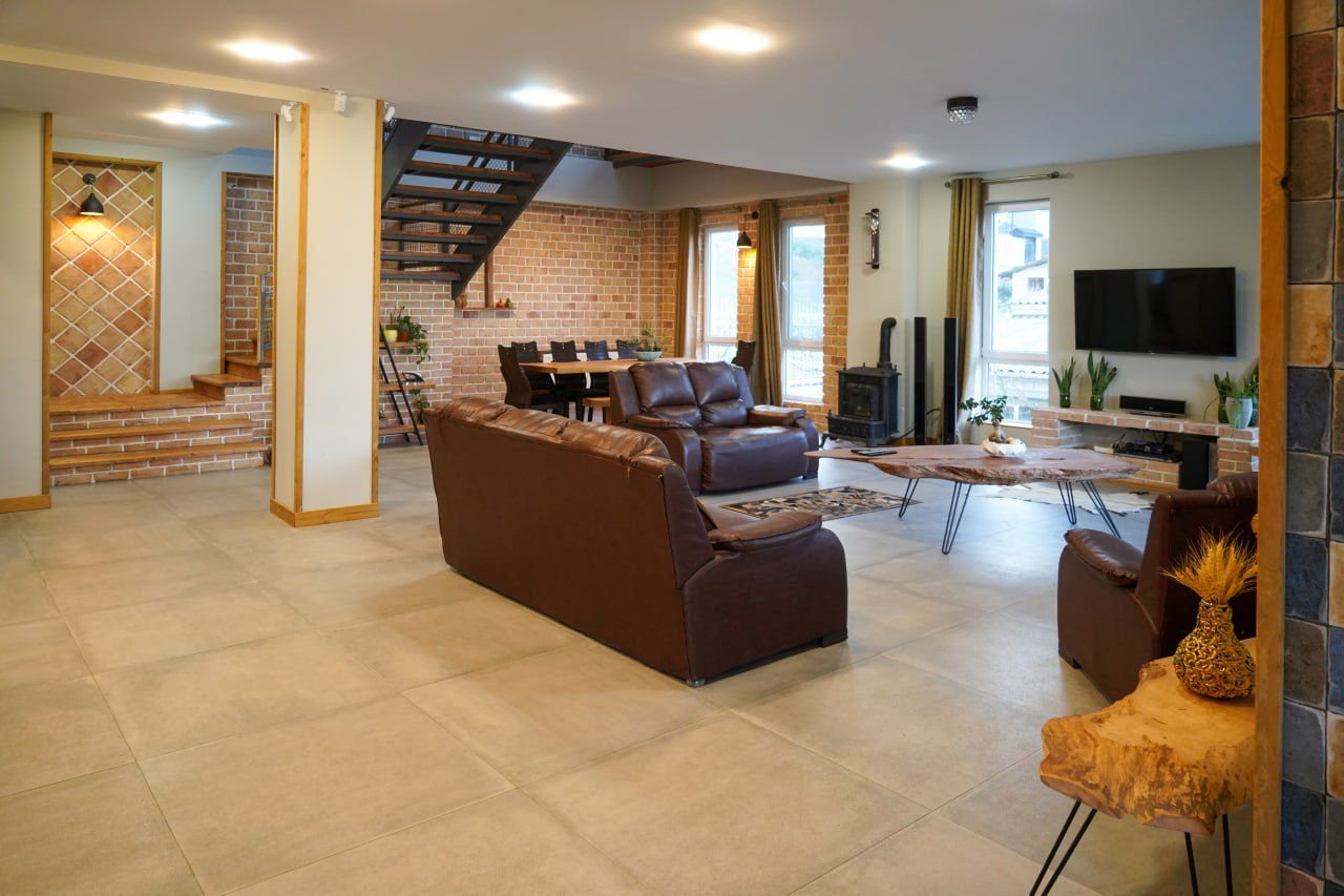 سه خوابه استخردار آبگرم عمارت اورس