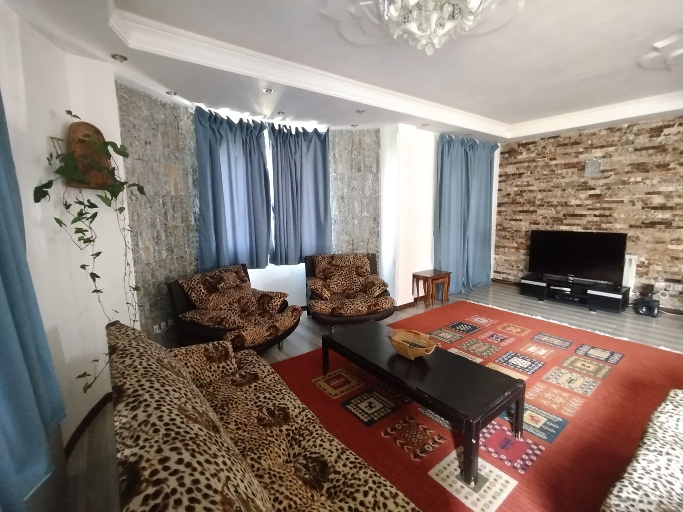 دوخوابه اورس ۱۱