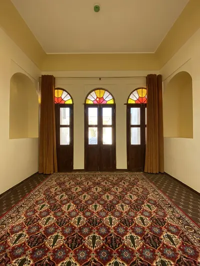 بومگردی عمارت بهشت - واحد شعرپارسی