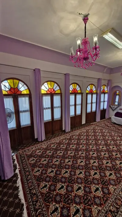 بومگردی عمارت بهشت - واحد پنج دری