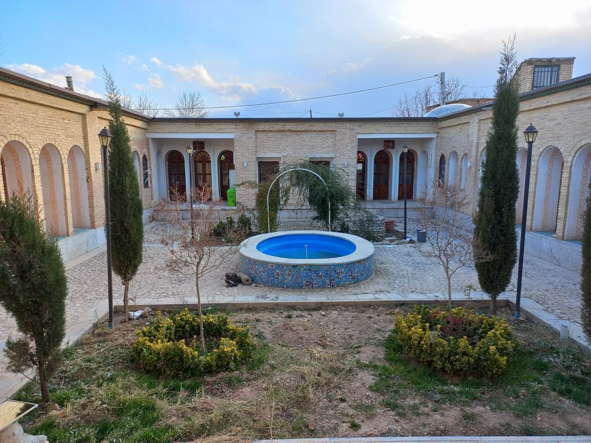 بوم گردی عمارت بهشت - واحد نوعروس
