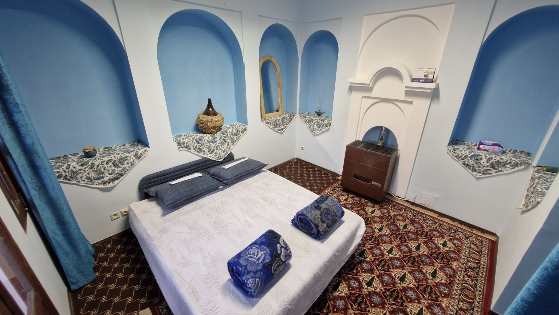 بوم گردی عمارت بهشت - واحد خلیج همیشه فارس