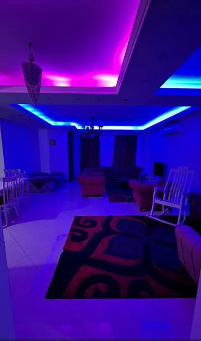 آپارتمان دوخوابه پریسان ۸