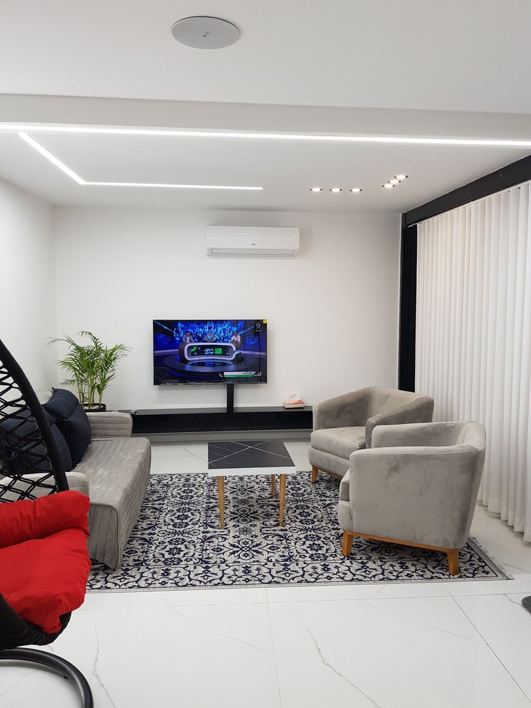 ویلا یک خوابه استخردار آبگرم نشاد