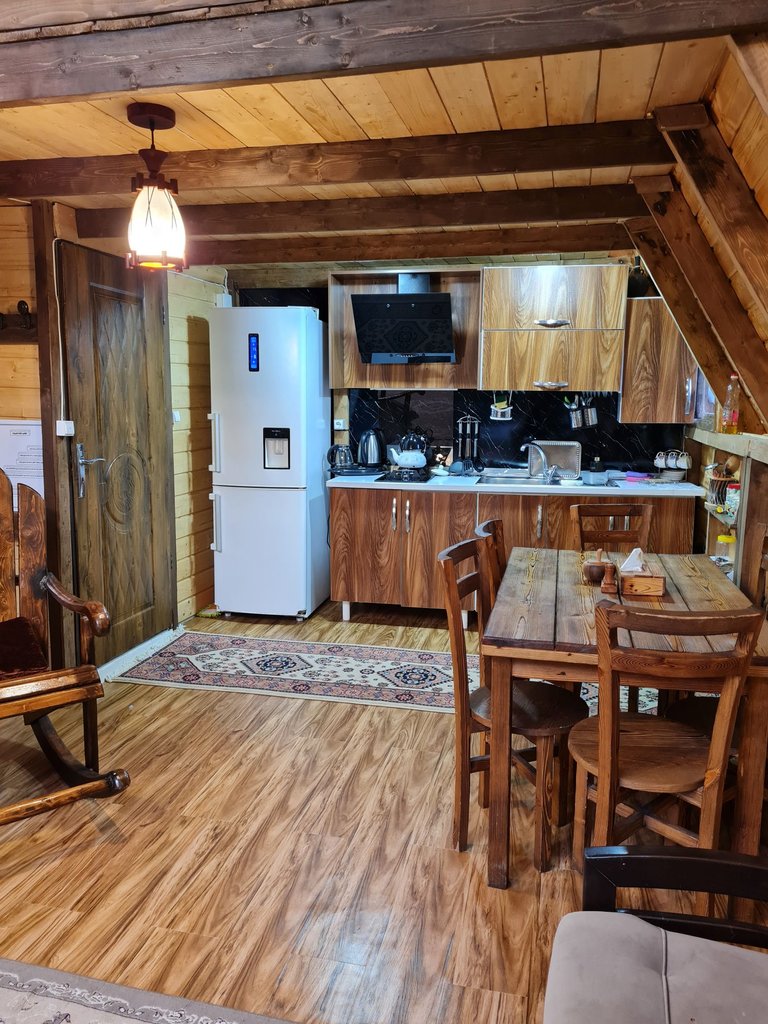 یک خوابه سوئیسی شوروم