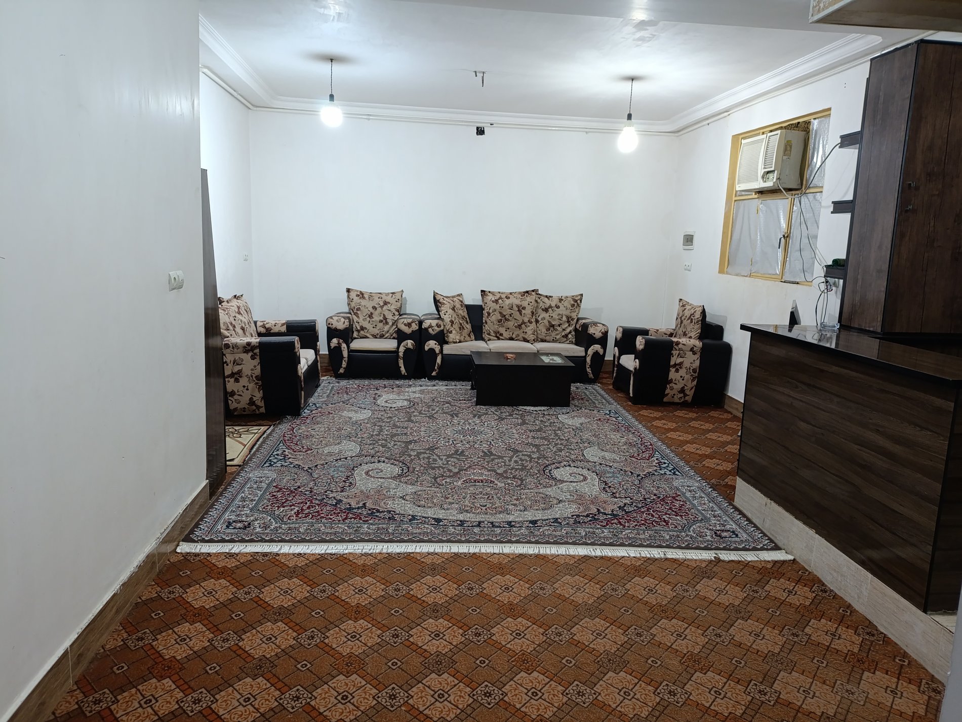 آپارتمان یک خوابه دنیا آبی 2