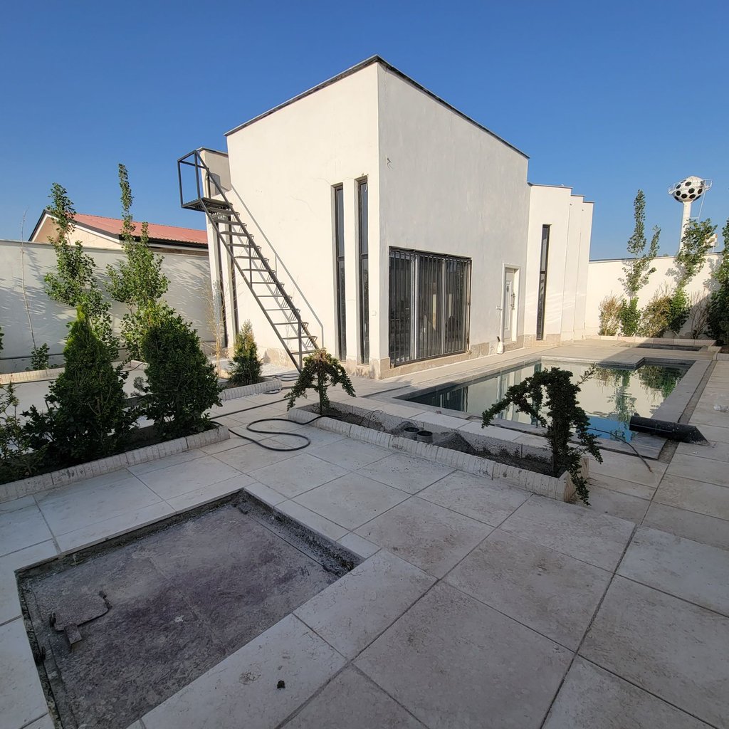 ویلا یک خوابه استخردار آبگرم مراکشی