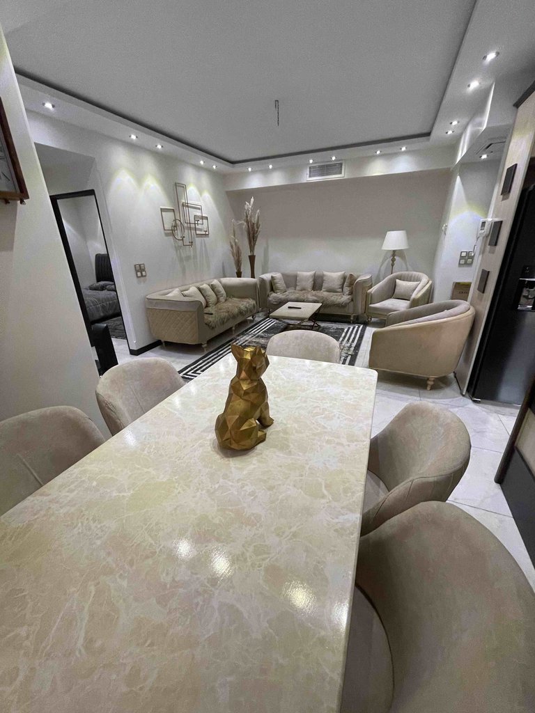 آپارتمان دوخوابه رز سعادت آباد