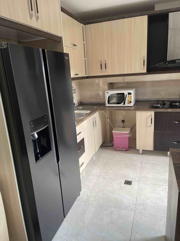 آپارتمان دوخوابه رز سعادت آباد