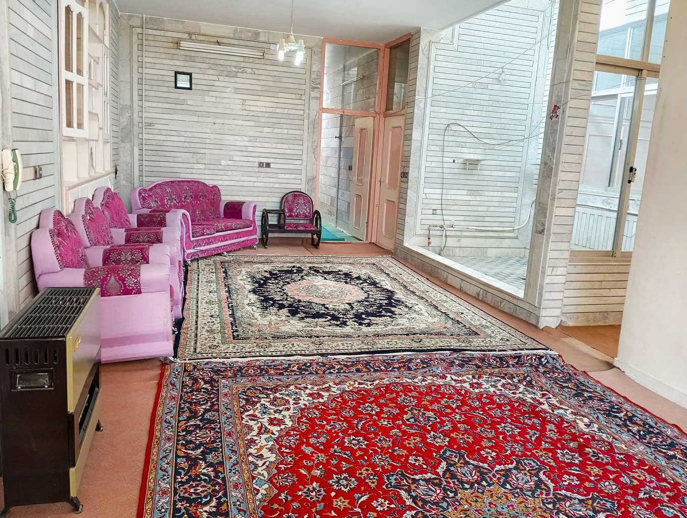 سوئیت یک خوابه خشتی - نشیمن