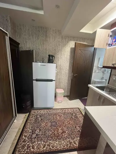 آپارتمان یک خوابه هشت بهشت 2