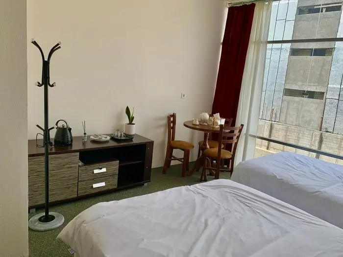 مجتمع اقامتگاهی آفتاب - واحد ۱۰۷ - امکانات واحد ۱۰۷ و چایساز وسرویس پدیرایی