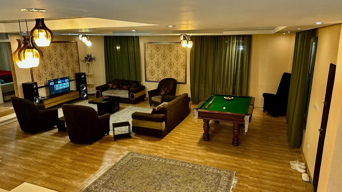 ویلا سه خوابه بهاران هفت طاهری - سالن پذیرایی