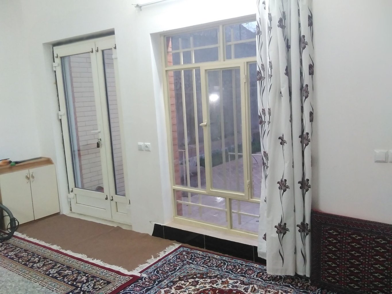 سوئیت یک خوابه روستایی خرو