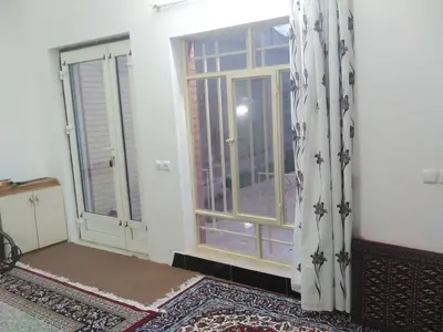 سوئیت یک خوابه روستایی خرو