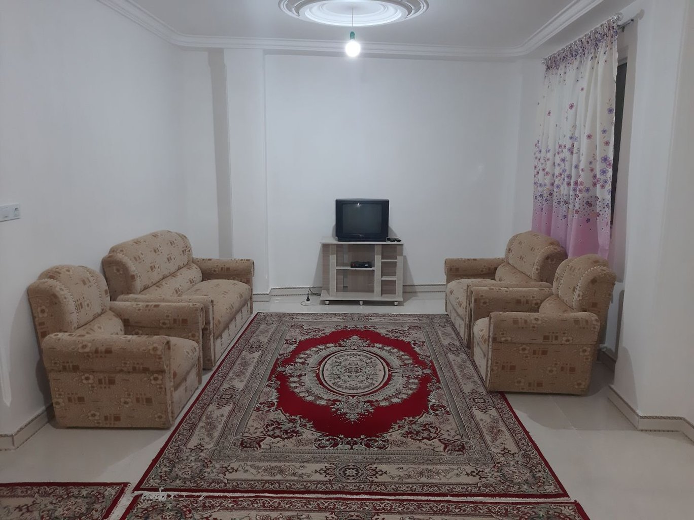 آپارتمان یک خوابه ثانی 1