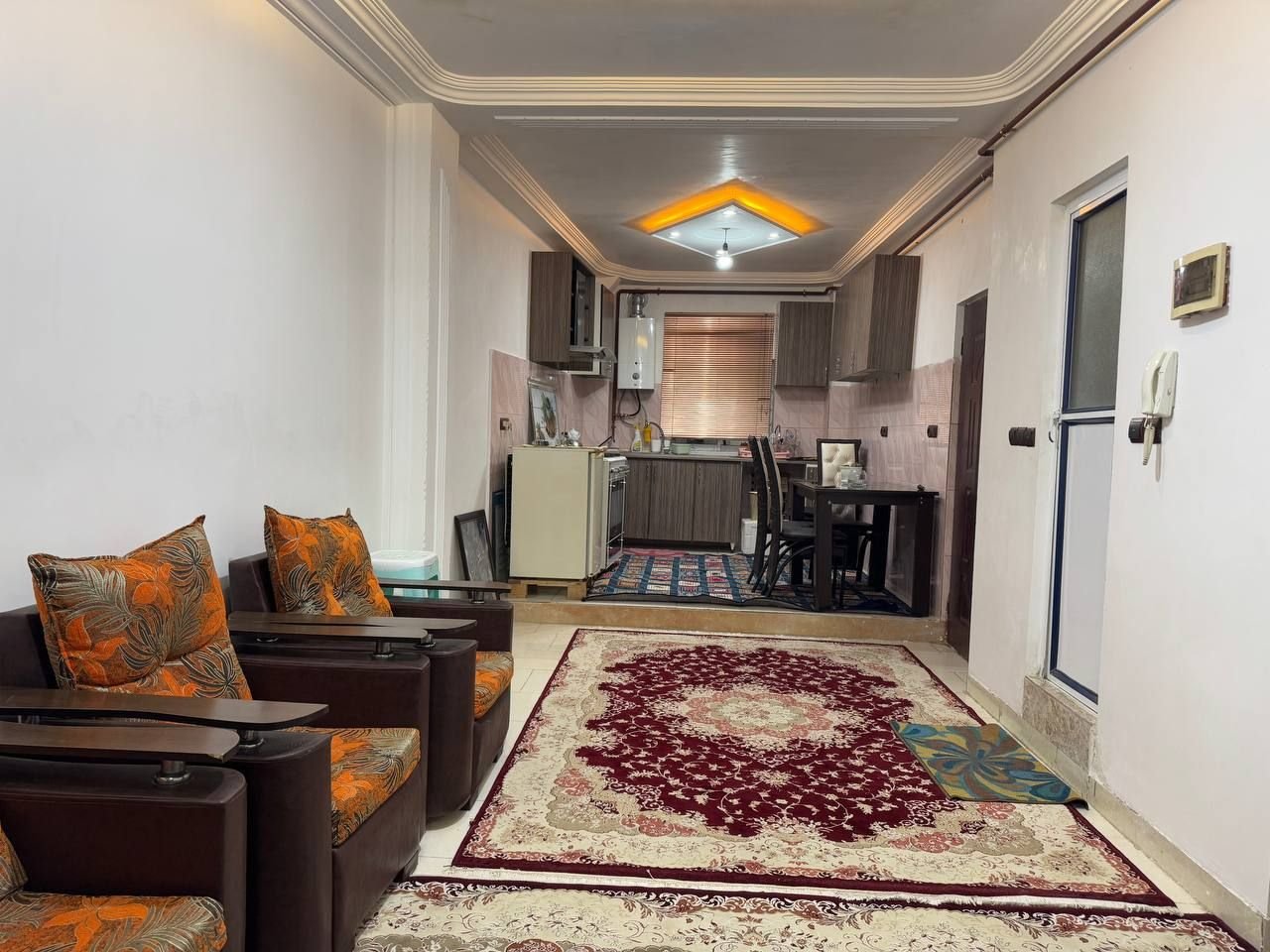 آپارتمان یک خوابه گلسا 1