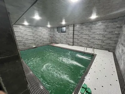 کلبه سه خوابه استخردار شقایق 1