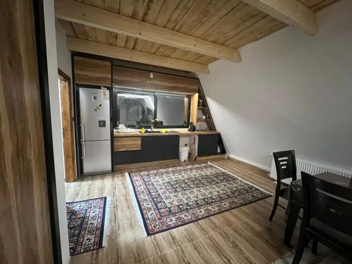 کلبه سه خوابه استخردار شقایق 1