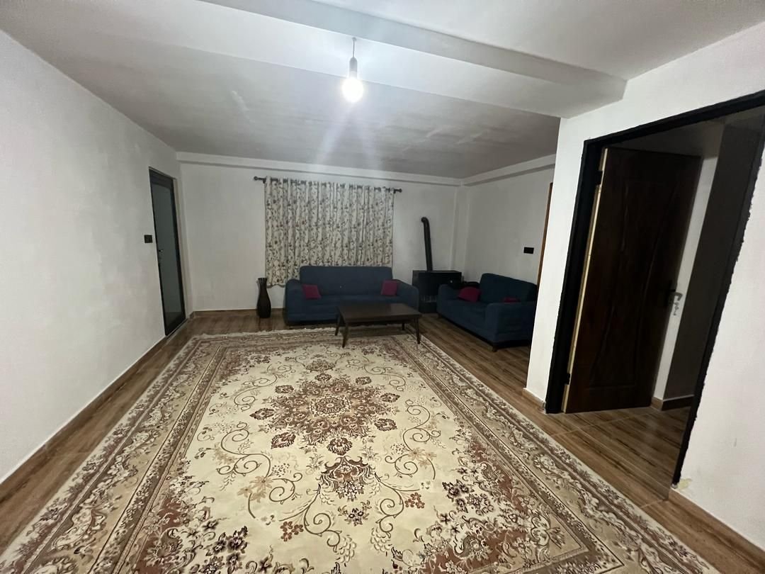کلبه سه خوابه استخردار شقایق 1