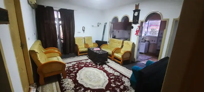 سوئیت سه خوابه گل مریم - ورودی حال