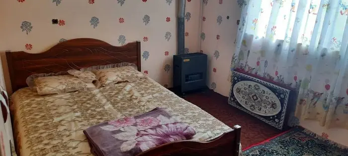 سوئیت سه خوابه گل مریم - اتاق دو نفره