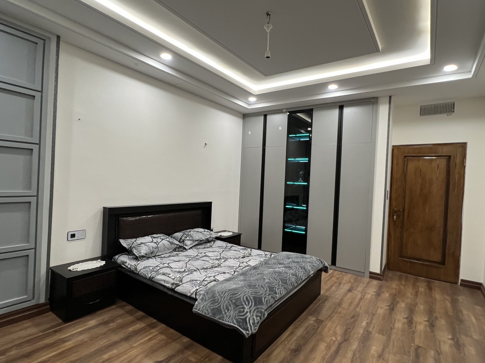 ویلا سه خوابه تریپلکس استخردار آبگرم شاهان