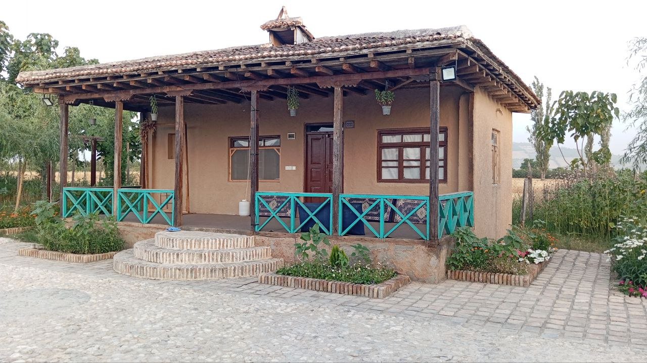 بوم گردی ماه‌ صنم - اتاق شماره ۱