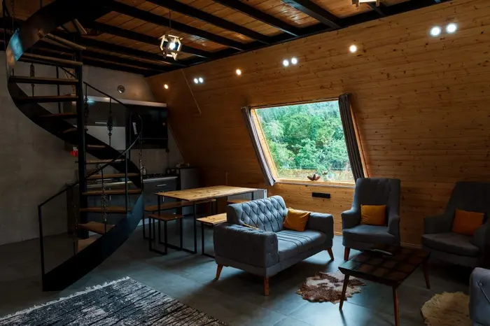 کلبه دوخوابه سوئیسی شادپور