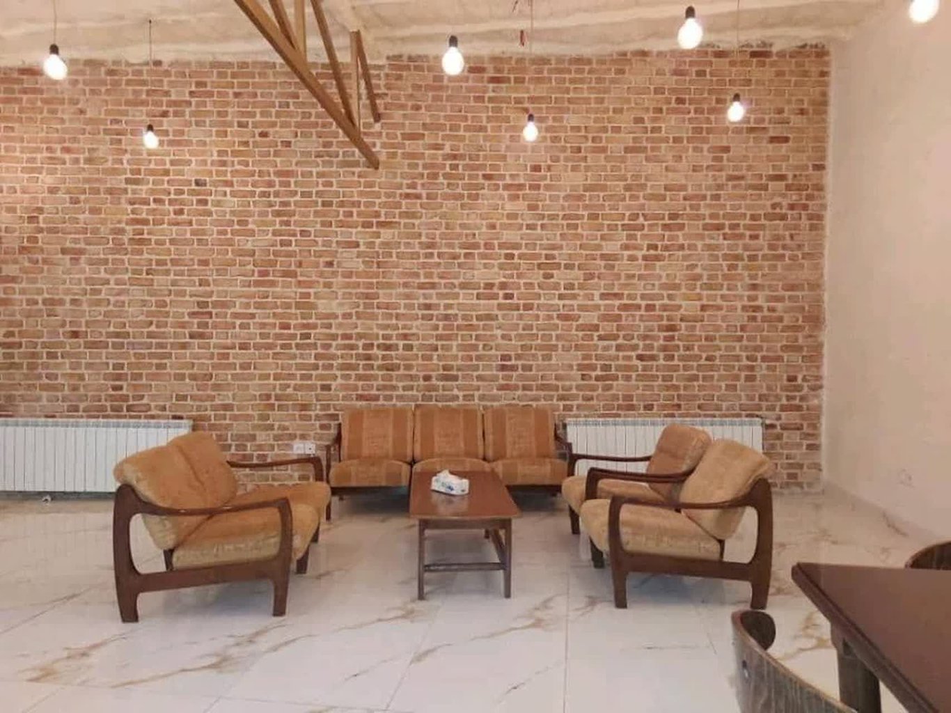 دوخوابه طلایی لالان