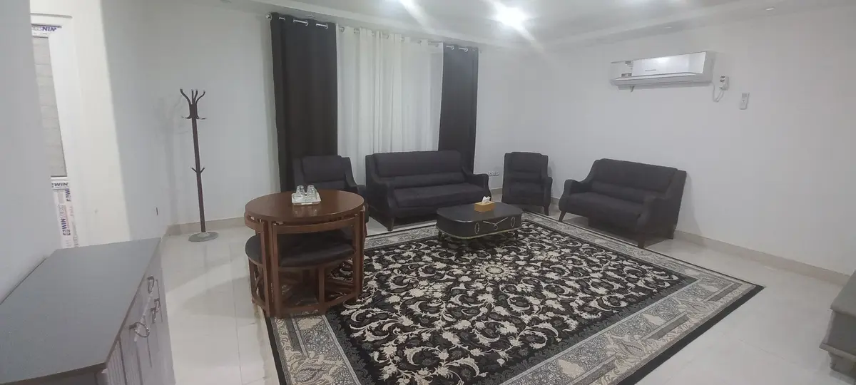 آپارتمان یک خوابه ساحل جنوب ۵