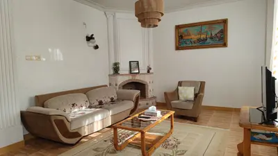 آپارتمان دوخوابه آبان 2