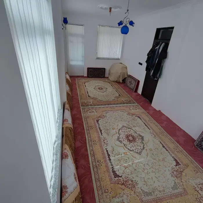 یک خوابه روشنده - اتاق قسمت بالا