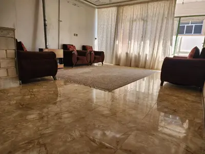 آپارتمان دوخوابه شادیها