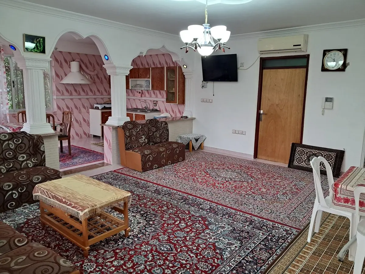 ویلا دوخوابه جنگلی مروارید سبز - هال و پذیرایی