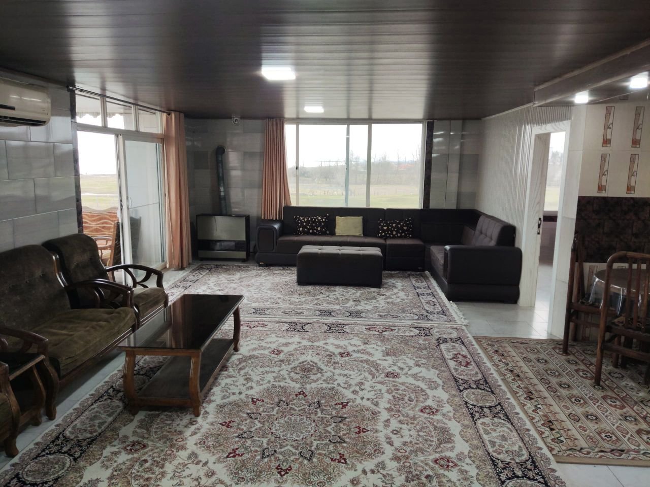 آپارتمان سه خوابه ساحلی گیسوم واحد 5